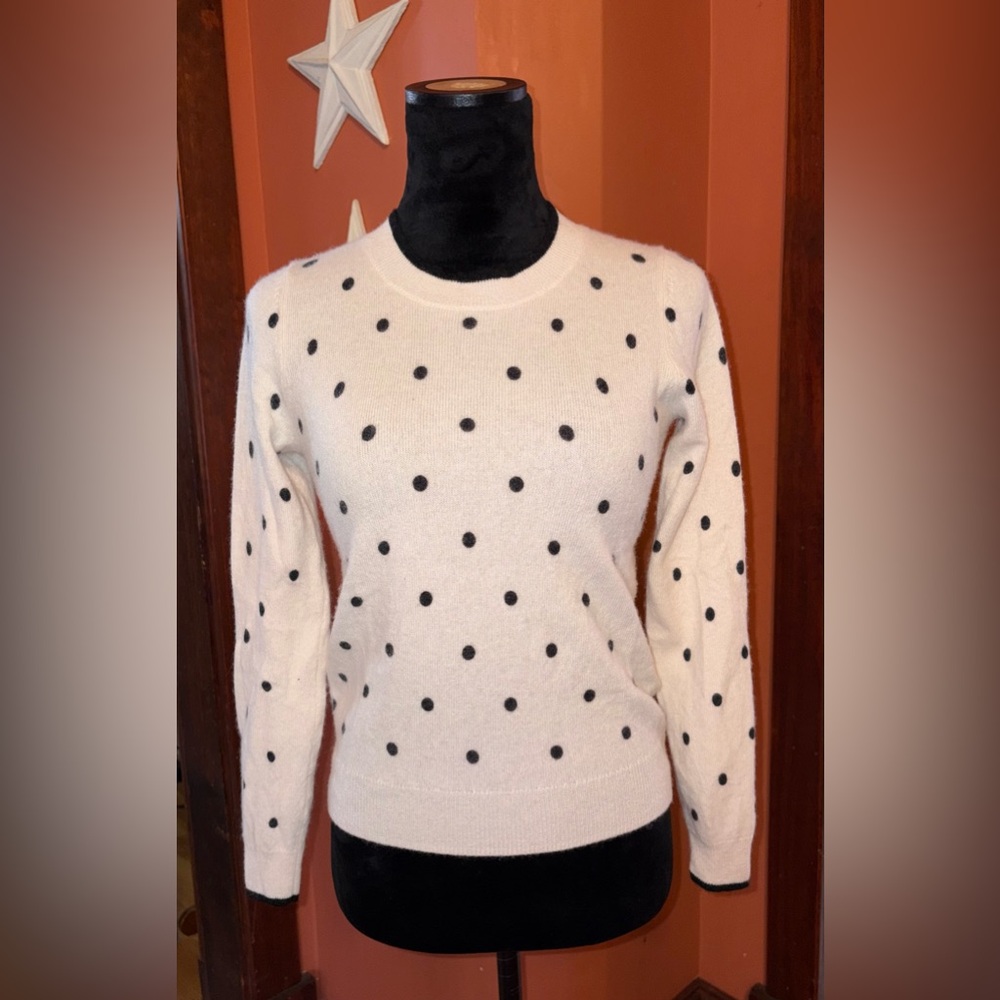 Cynthia Rowley %100 2-Ply Cashmere Cream Crewneck Sweater with Black Polka Dots